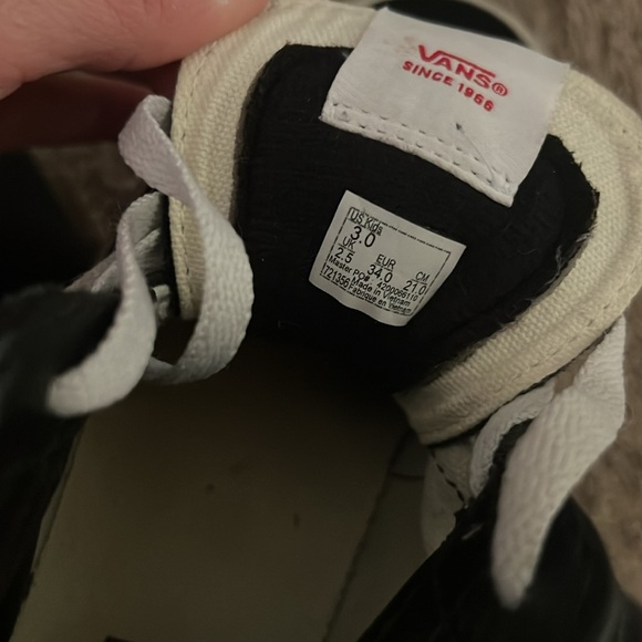 Boys Vans - Picture 4 of 4